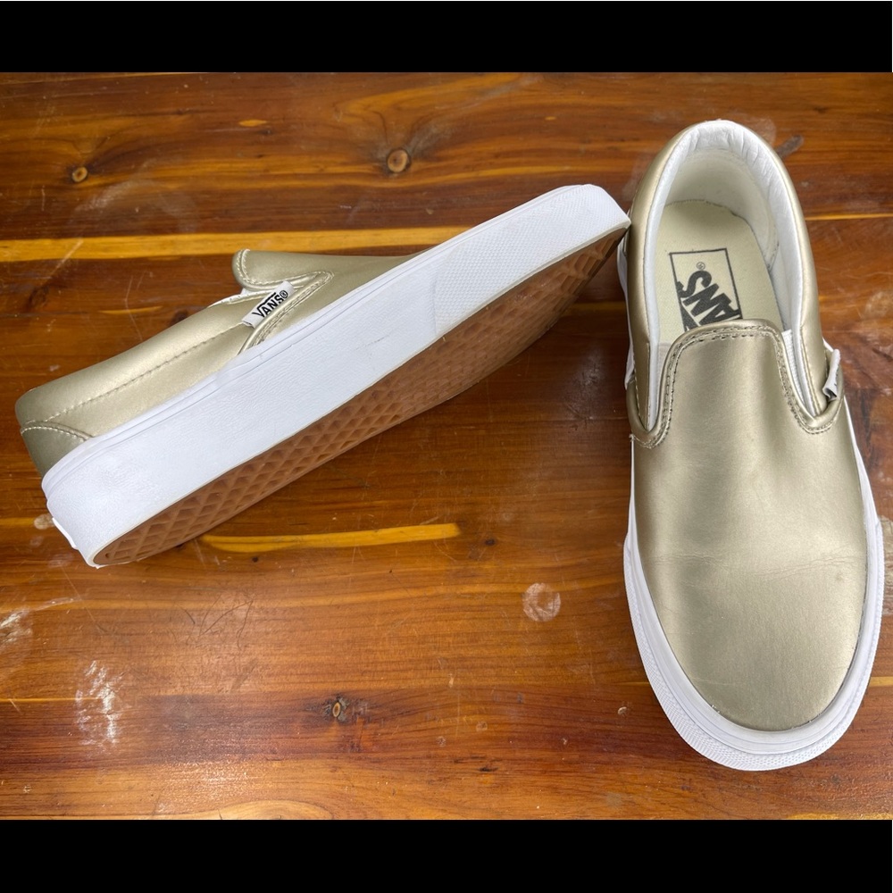 VANS Slip Ons Gold US Mens Size: 3.5 US Women’s Size: 5 Perfect Condition